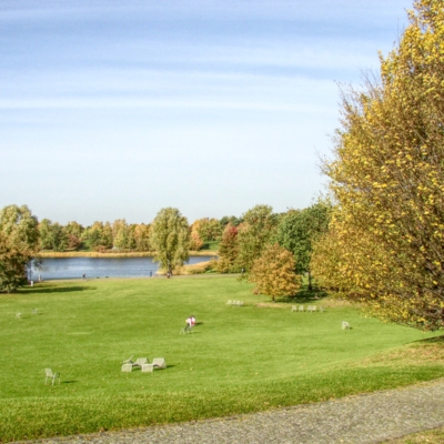 Parkanlage Britzer Garten im Herbst